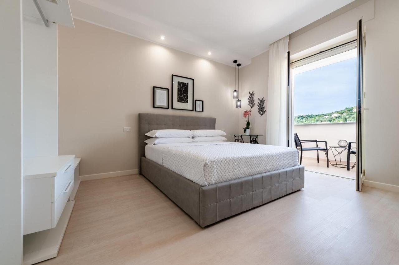 Albergo Elea 아셰아 외부 사진