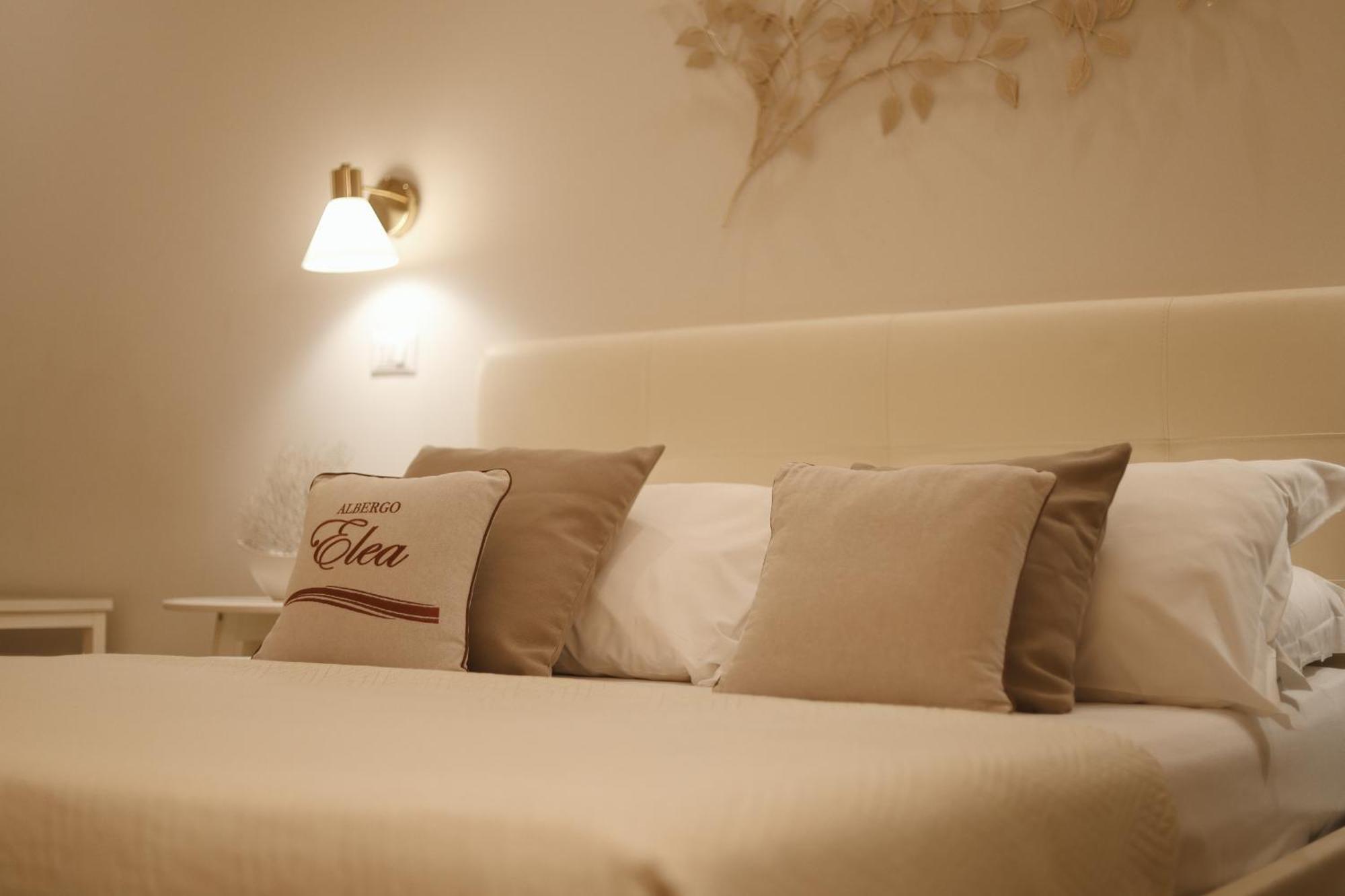 Albergo Elea 아셰아 외부 사진